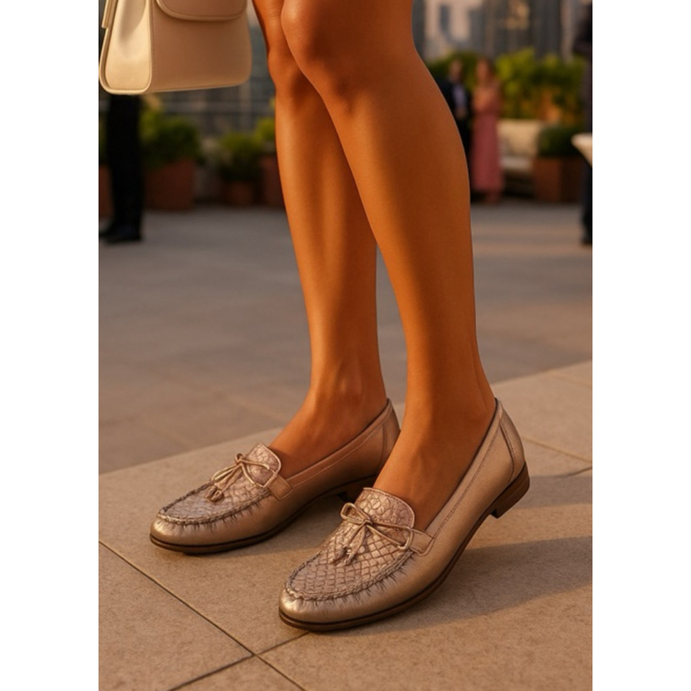 Mootsies Tootsies Metallic Leather Loafers Quiet Luxury Classic Woven Yacht Luxe
